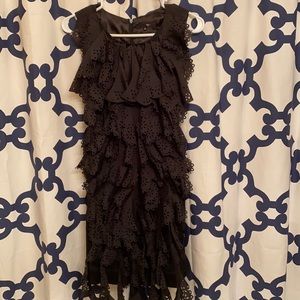 Black sleeveless dress